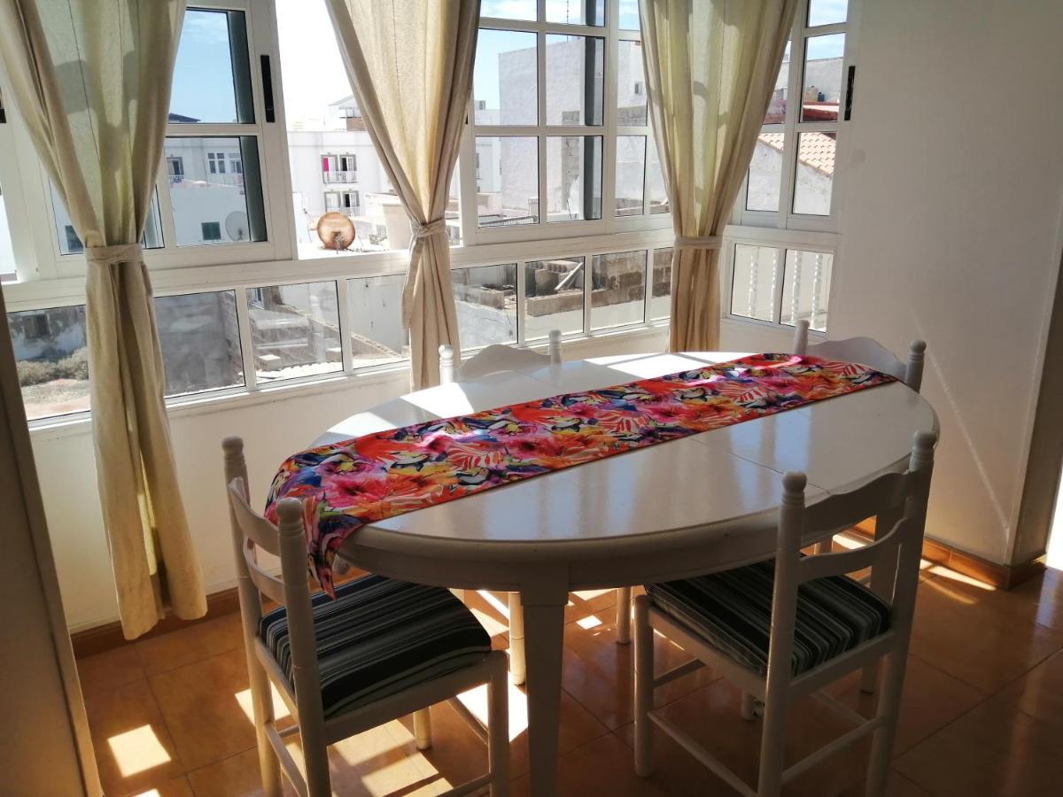 Amarillo Sun Apartment Corralejo Exterior photo